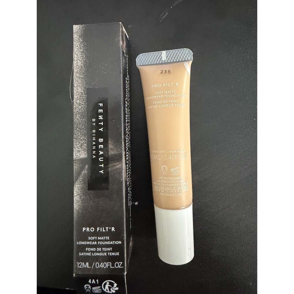 Fenty Beauty Rihanna Pro Filt'r 300 Soft Matte Longwear Foundation - 1oz